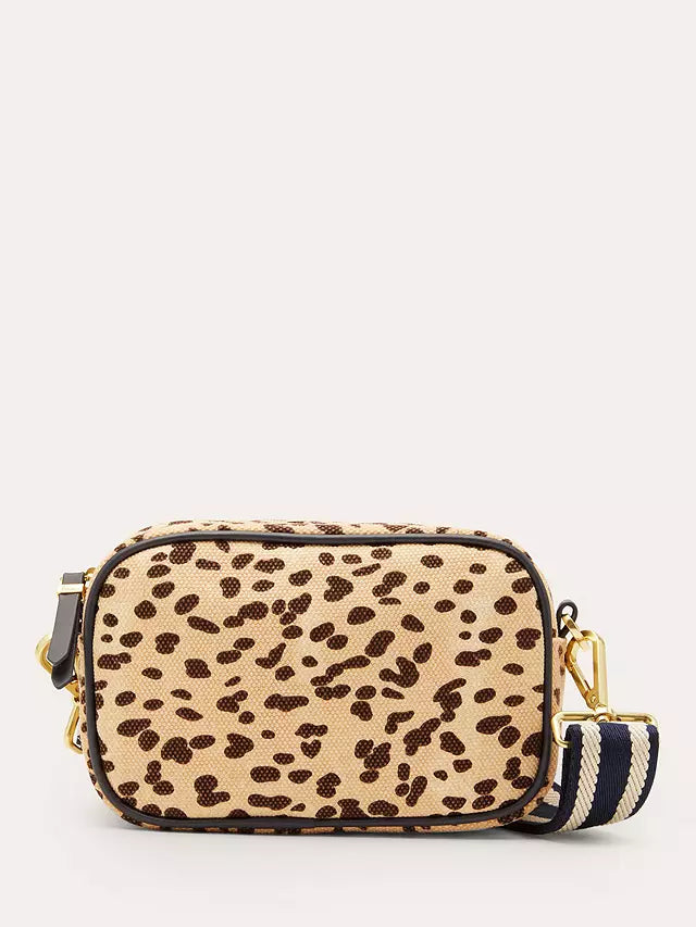 Zubali Crossbody Cheetah