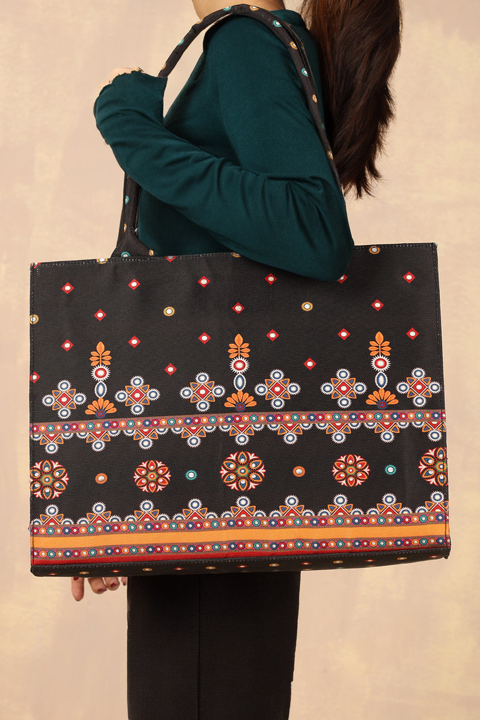 Zubali Canvas Tote Chic Spots