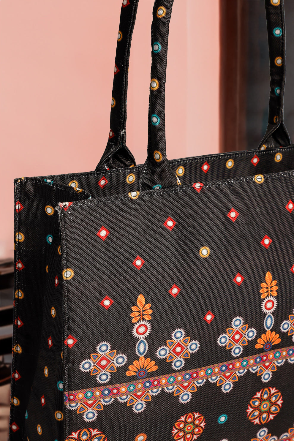 Zubali Canvas Tote Chic Spots