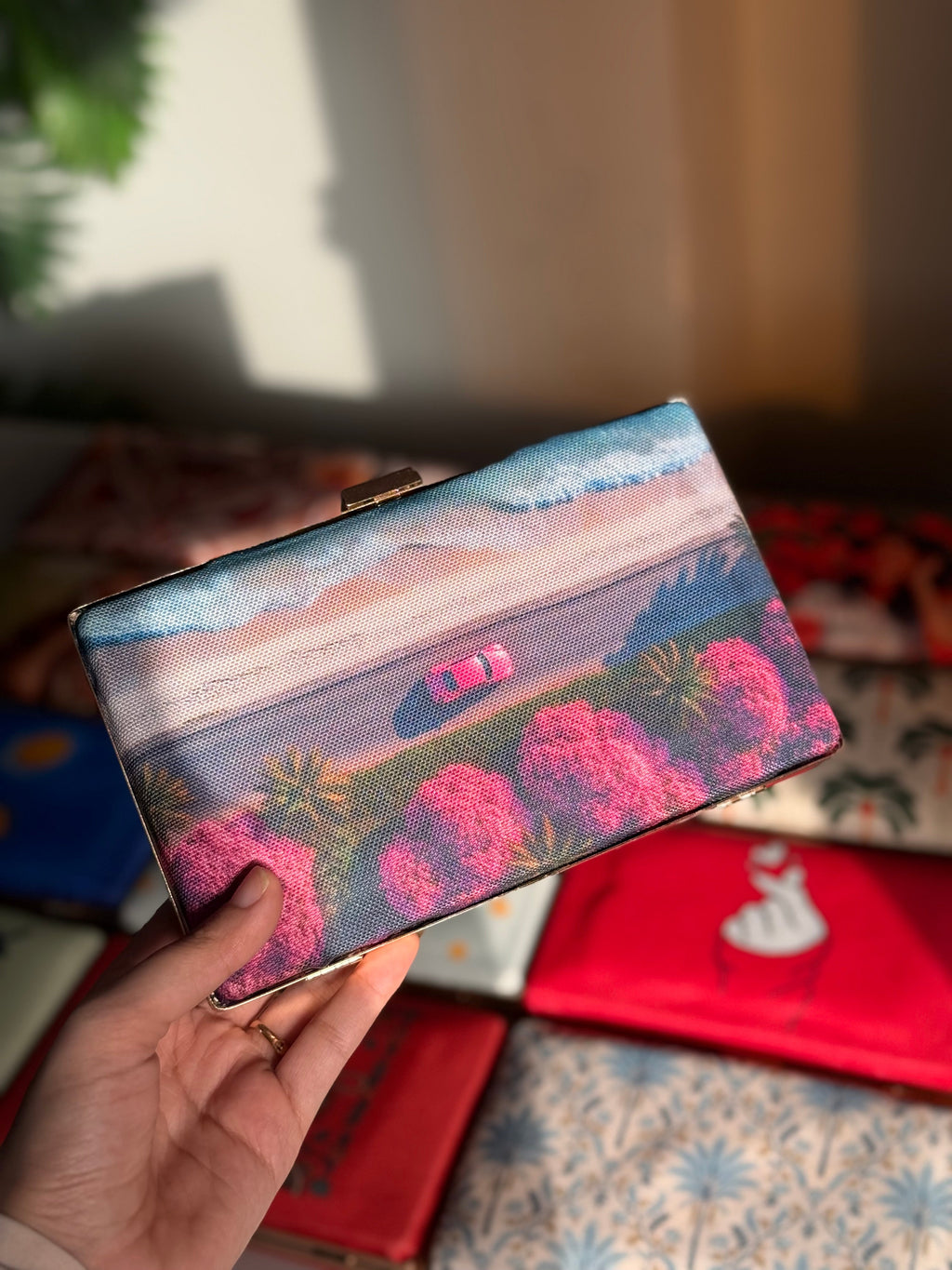 Zubali Clutch Vista